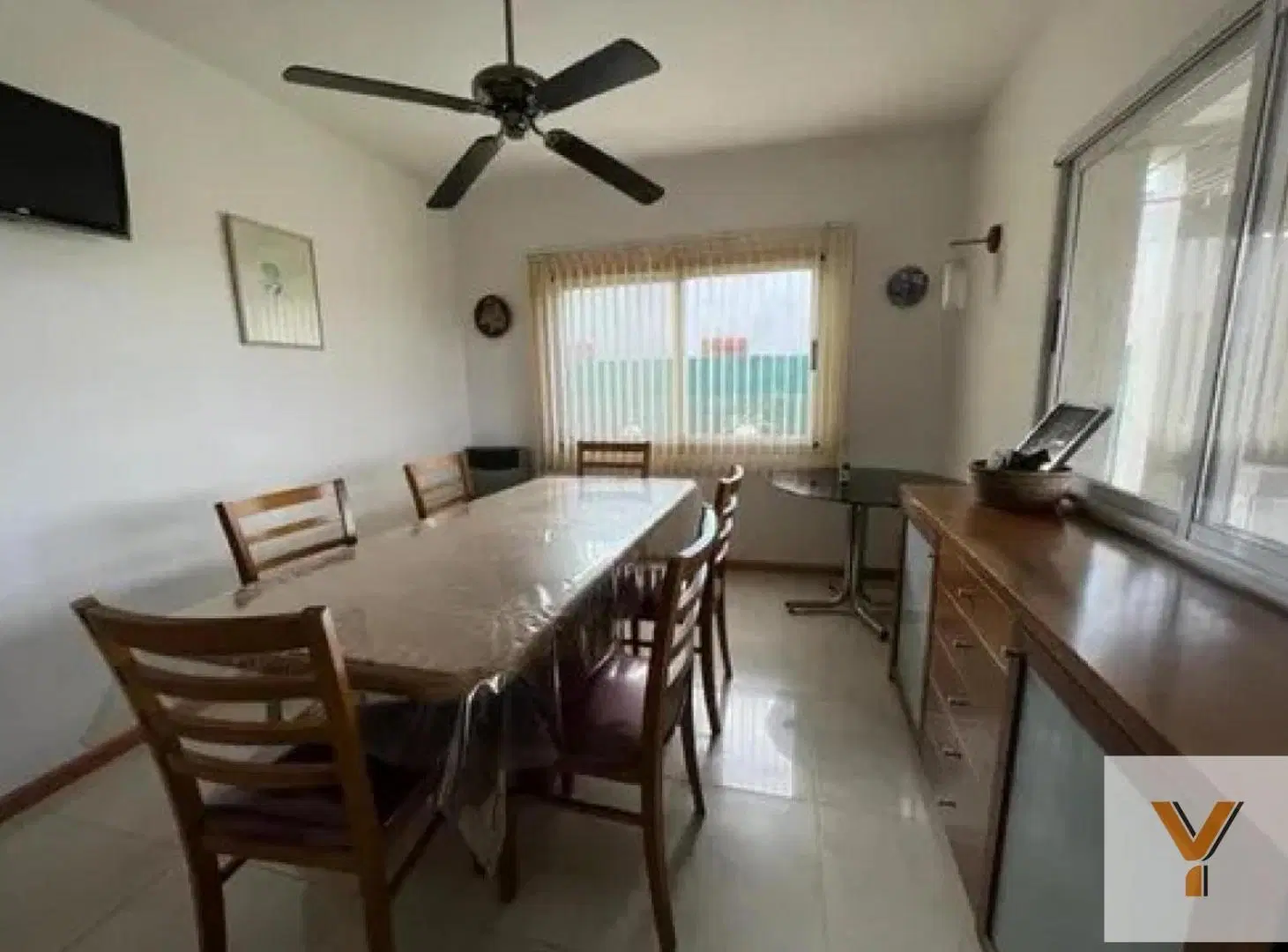 Casa en venta - 3 Dormitorios 3 Baños - Pilar 5