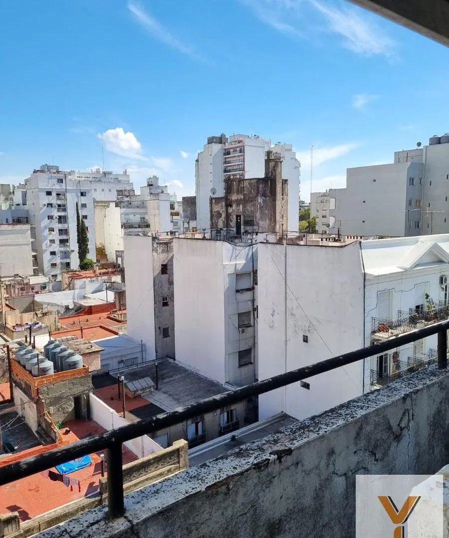Departamento en venta - 2 Dormitorios 1 Baño - 70Mts2 - Flores 3