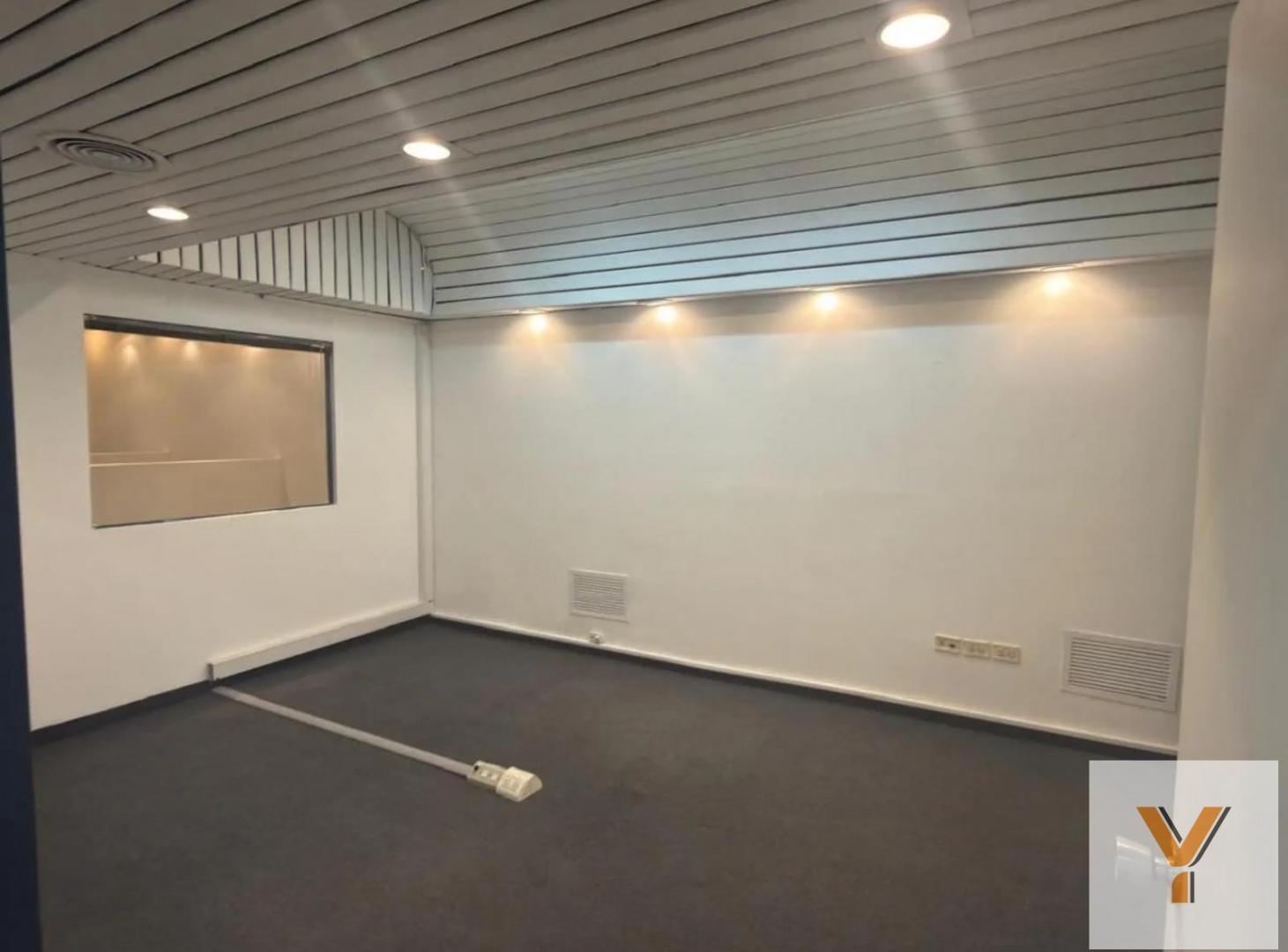 Foto de Local en Alquiler - 2 Baños - 500mts - Mar Del Plata, imagen 2