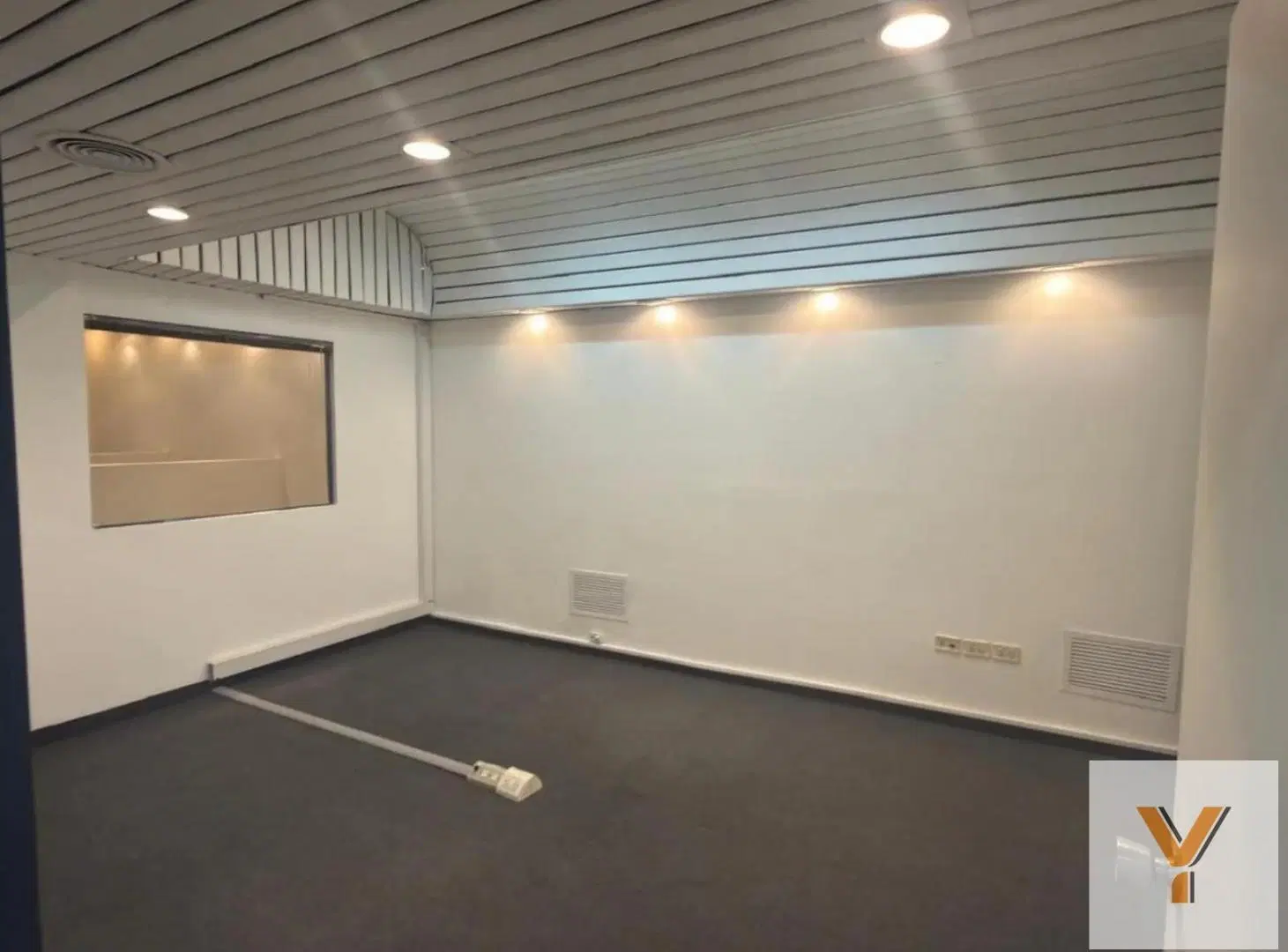 Local en Alquiler - 2 Baños - 500mts - Mar Del Plata 2