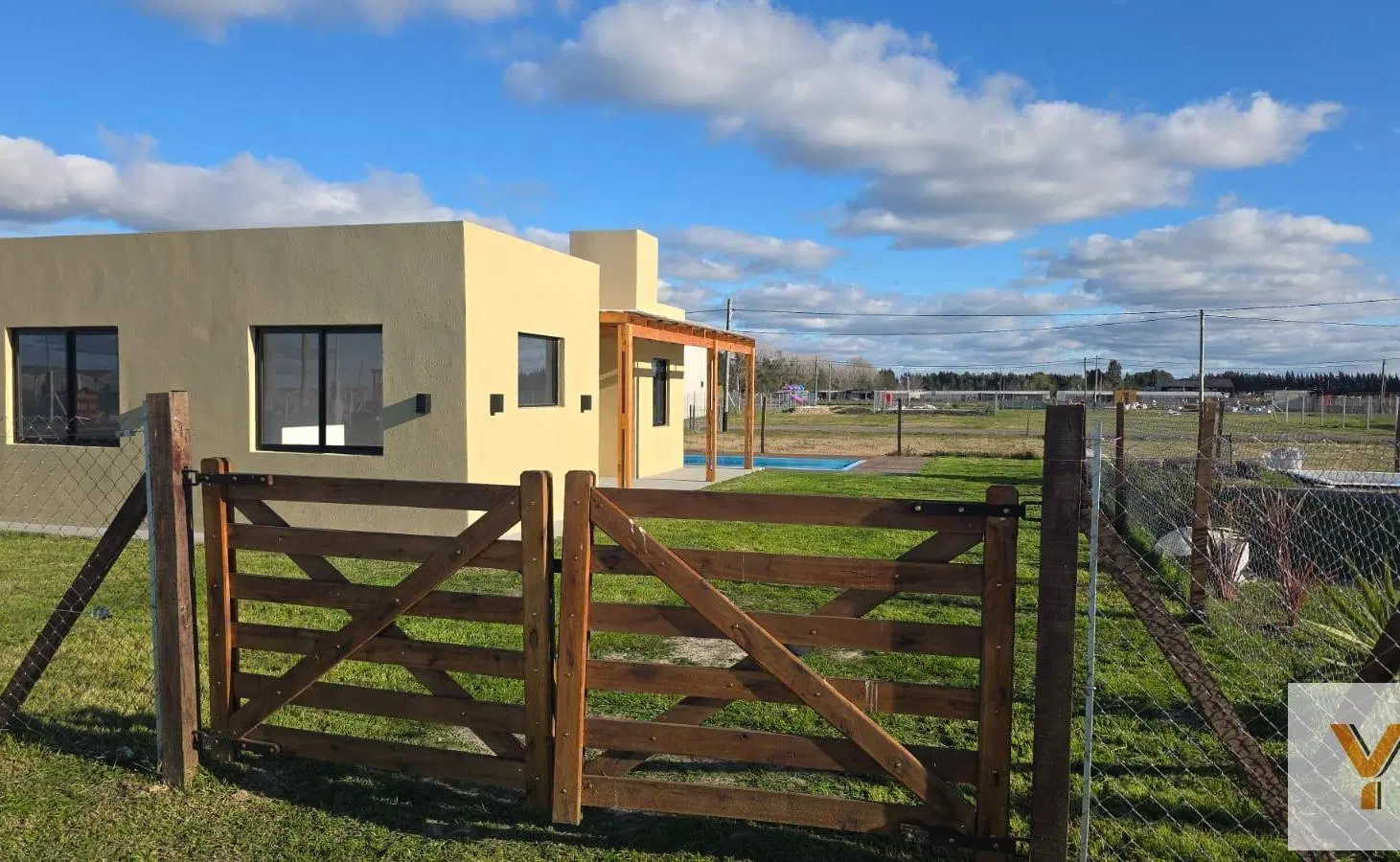 Casa en Venta - 2 Dormitorios 1 Baño - 300mts - La Plata 2