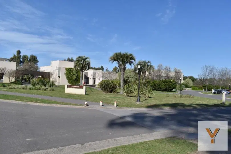 Terreno en venta - 877Mts2 - Haras de Santa María, Escobar 3