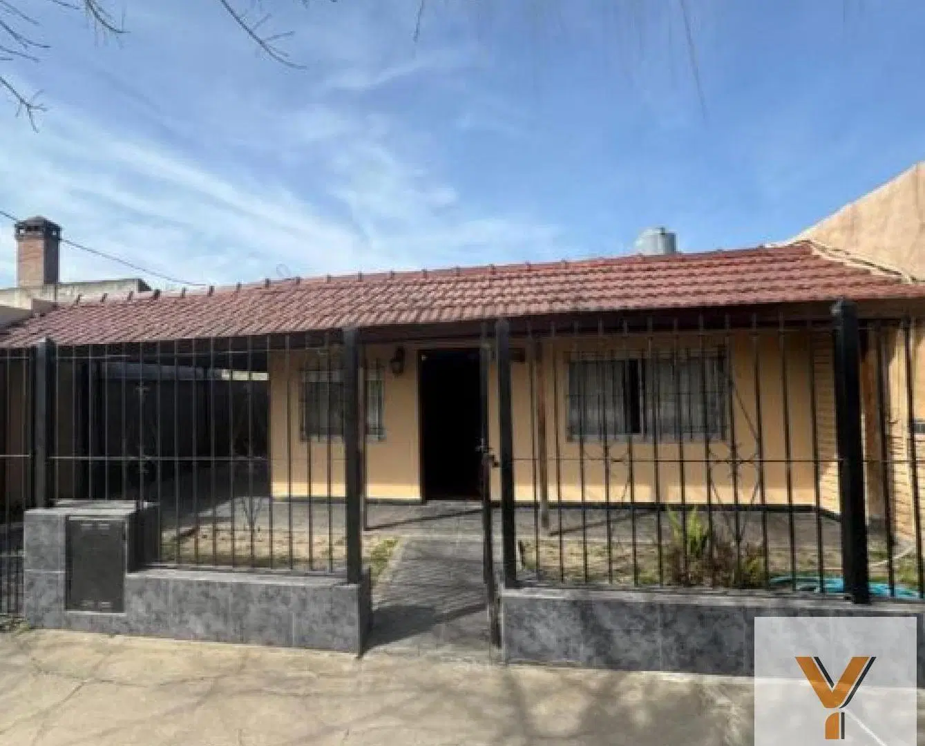 Casa en venta - 2 Dormitorios 1 Baño - San Vicente 3