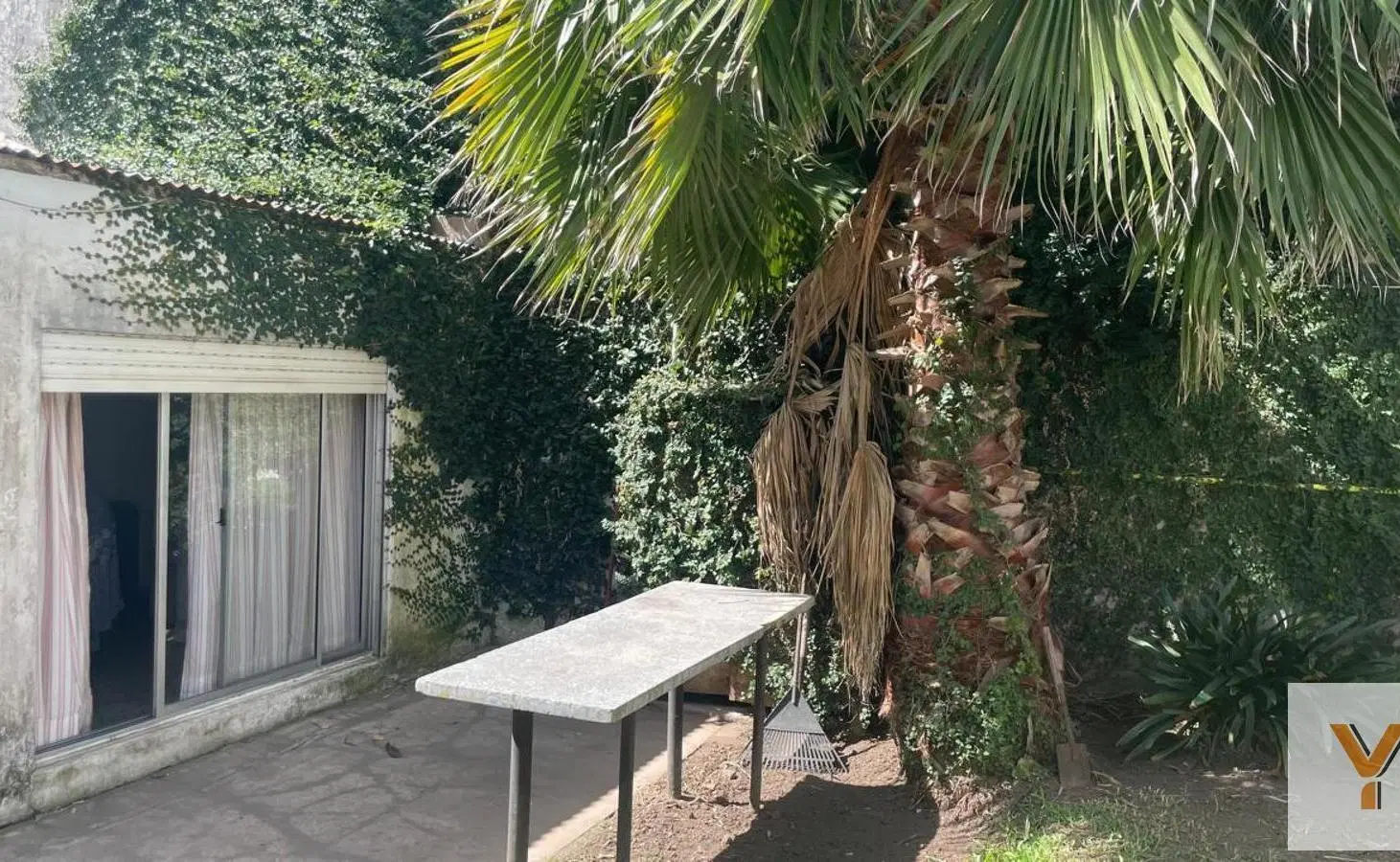 Casa en venta - 2 Dormitorios 1 Baño - Los Hornos 2