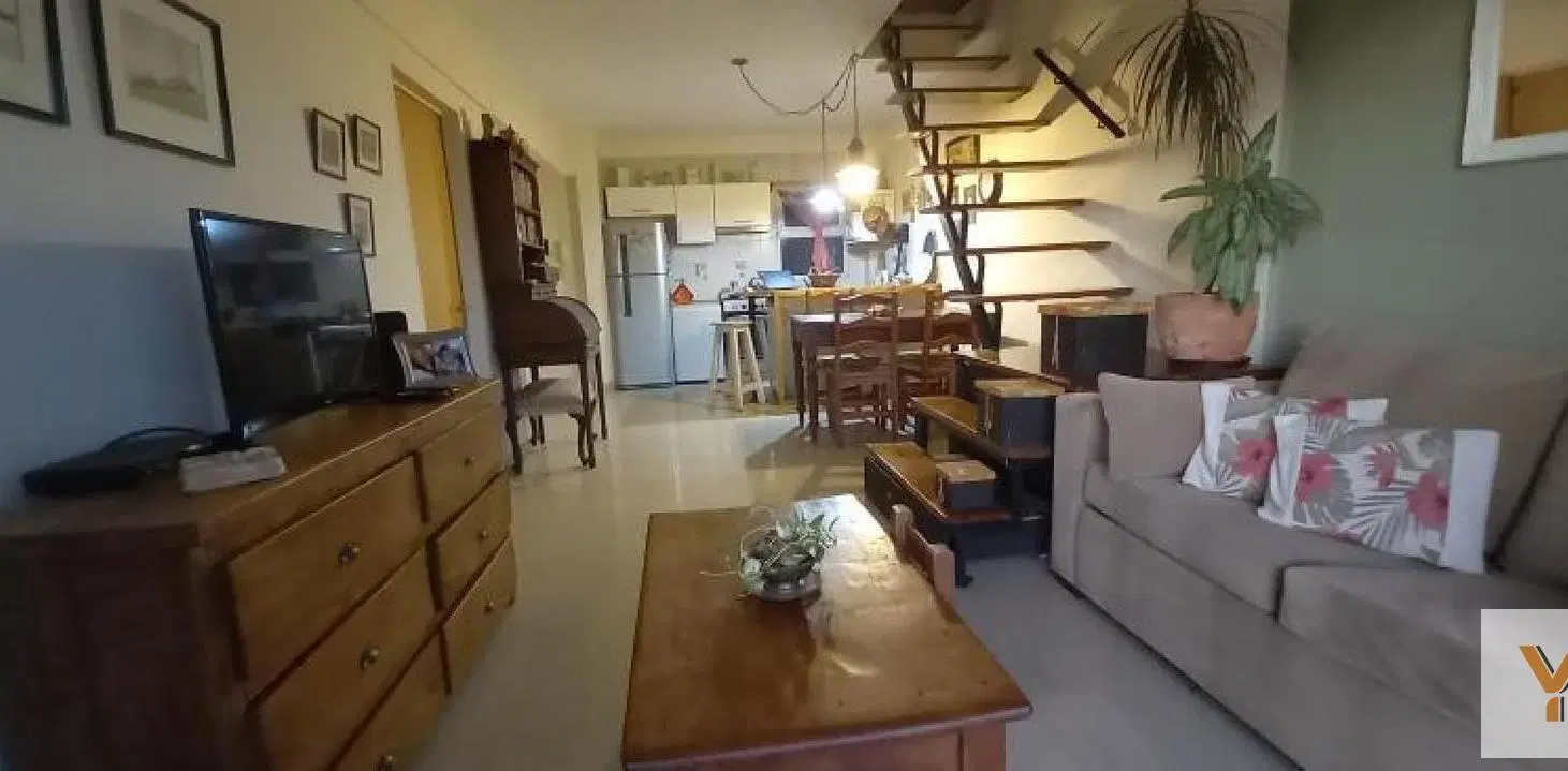Departamento en venta - 3 Dormitorios 1 Baño - 67Mts2 - Floresta 5