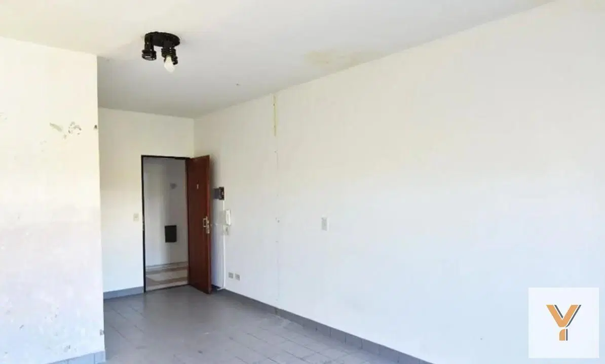 Oficina en venta - 85mts2 - Moron 2
