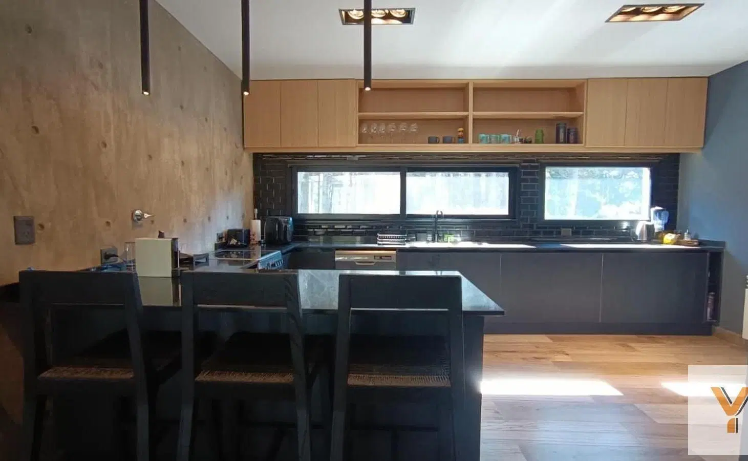 Casa en venta - 4 Dormitorios 4 Baños - Pinamar 3