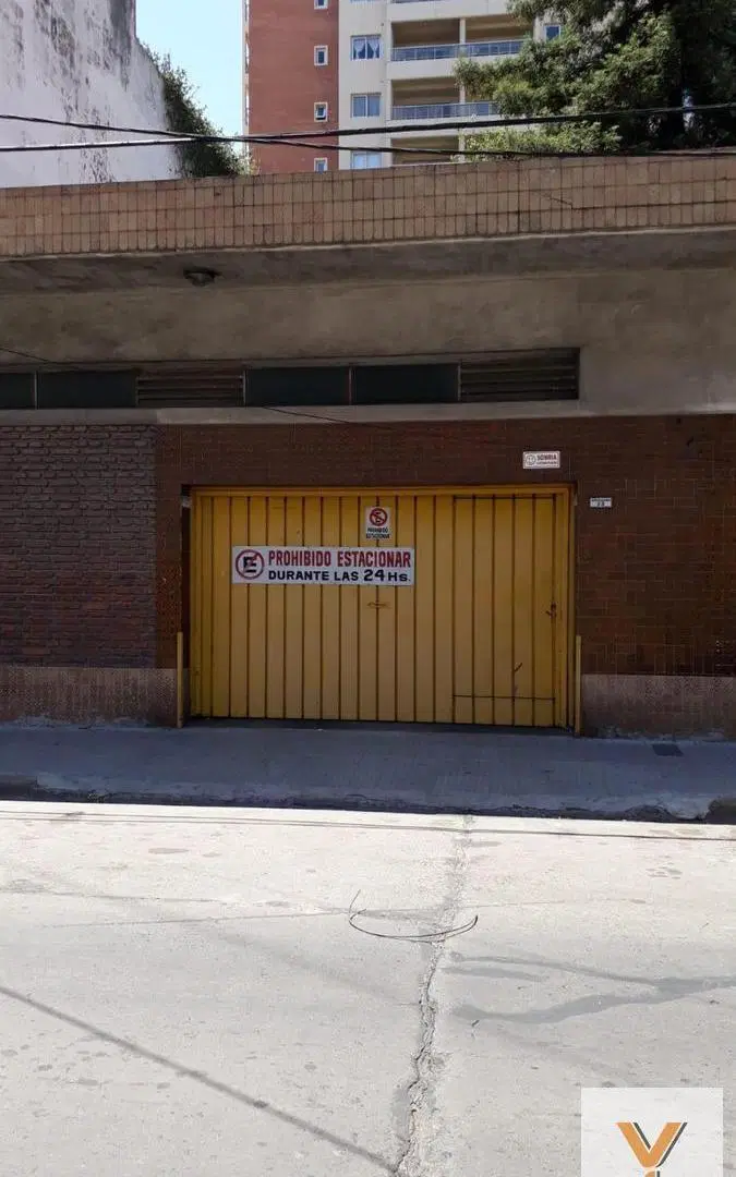Cochera en venta - 19 mts2 - Ramos Mejia 2