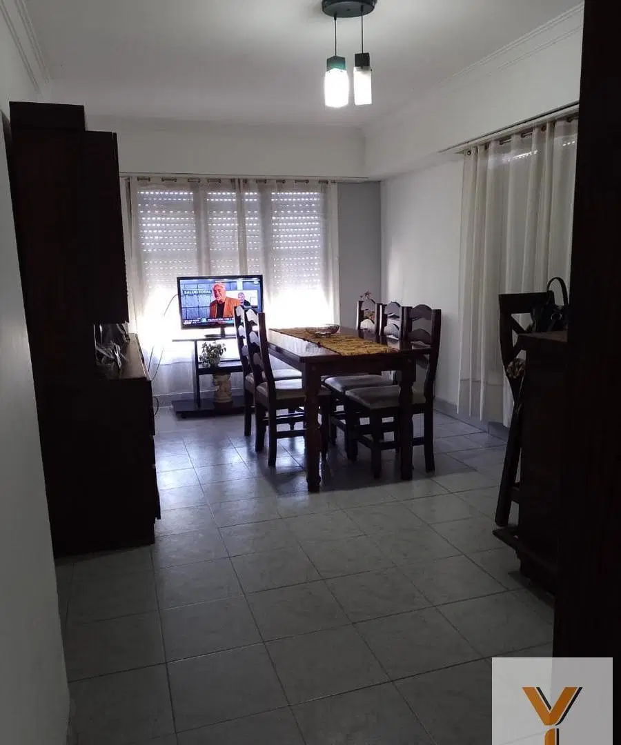 Casa en venta - 3 Dormitorios 2 Baños - Cochera - 400Mts2 - Necochea 2