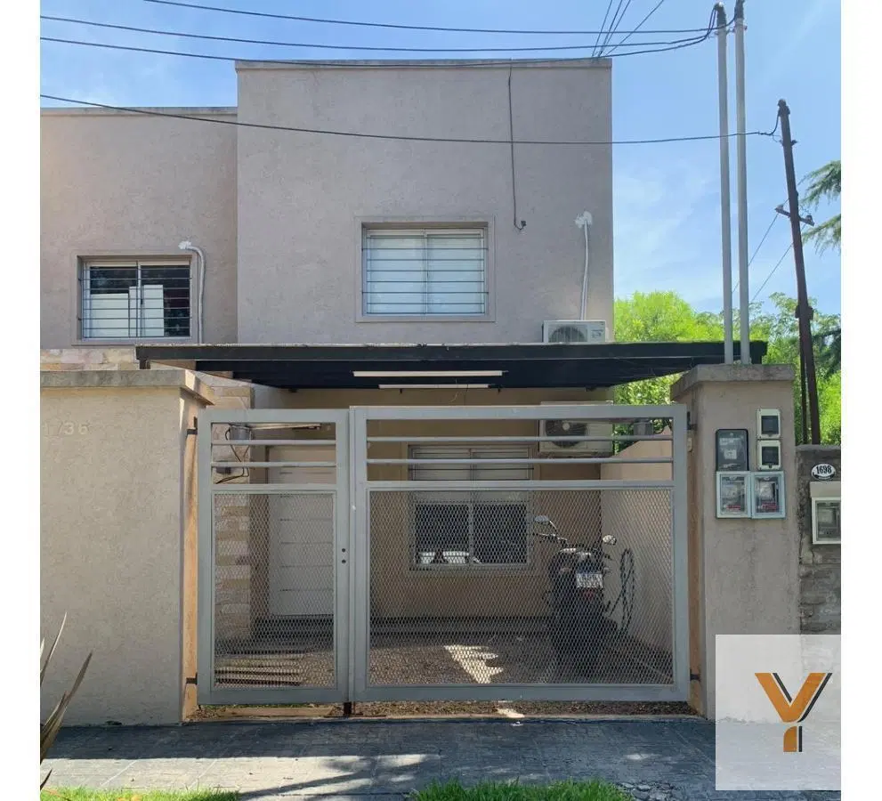 Dúplex en venta - 3 Dormitorios 2 Baños 1 Cochera - 120Mts2 - Ituzaingo Norte 4