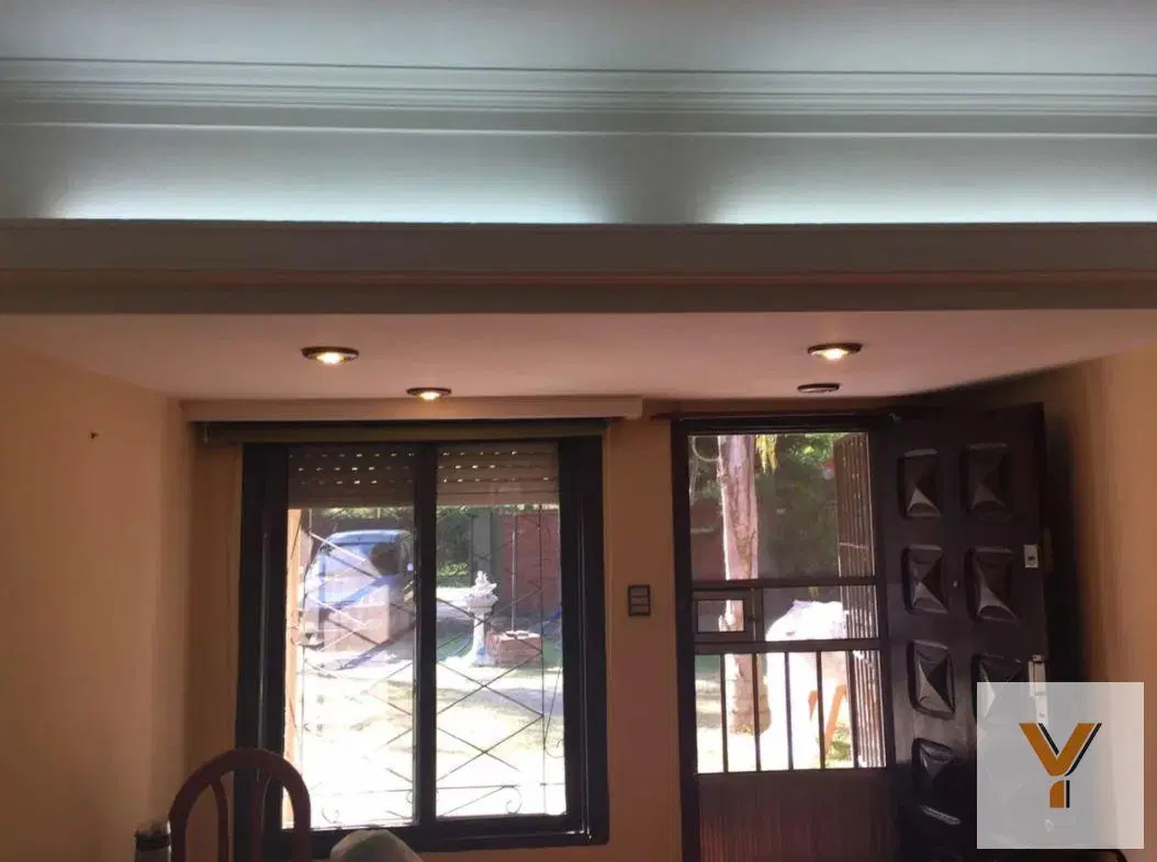 Casa en venta - 3 dormitorios 2 baños - 500mts2 - Berazategui 5