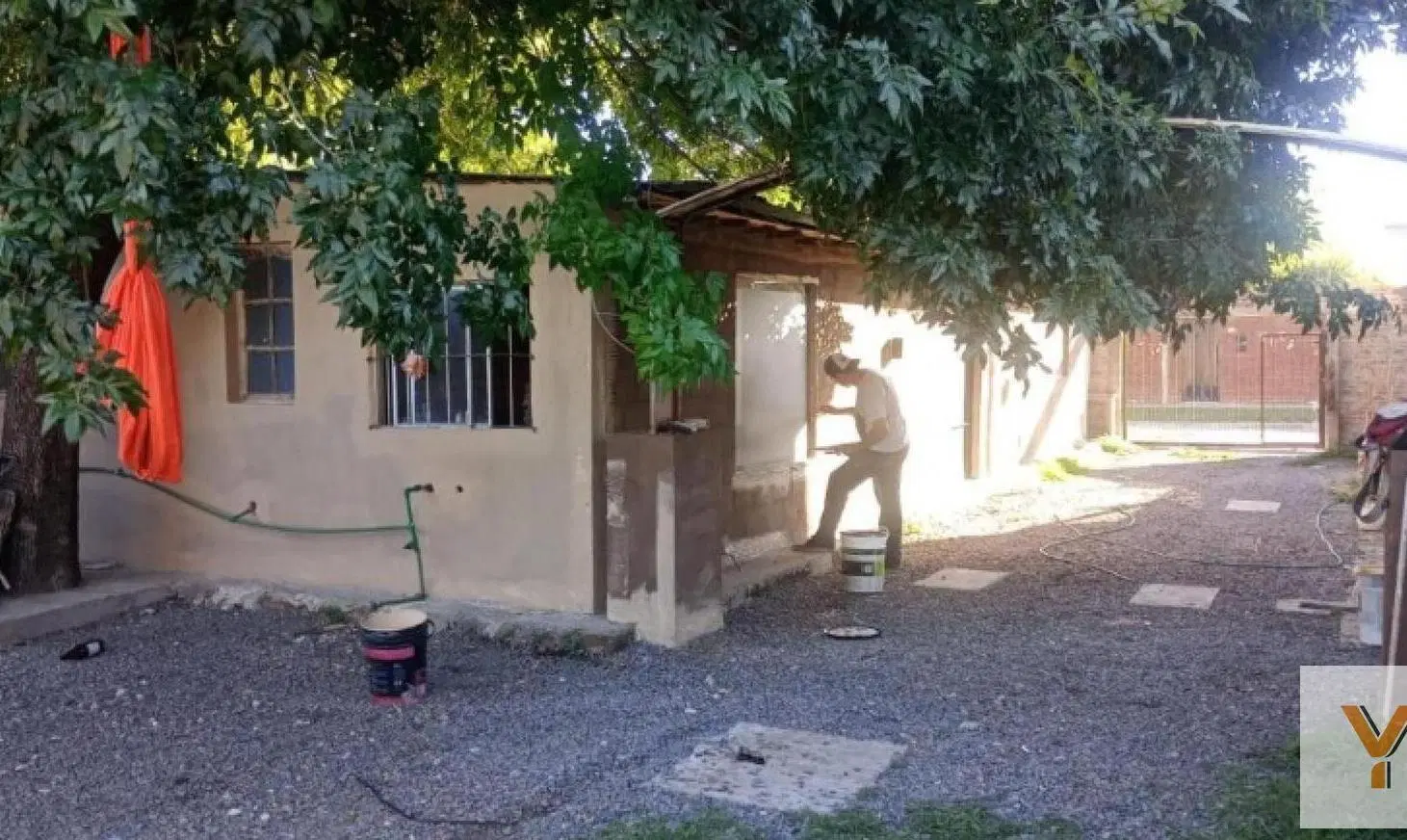 Casa en venta - 1 Dormitorio 3 Baños - Burzaco 3