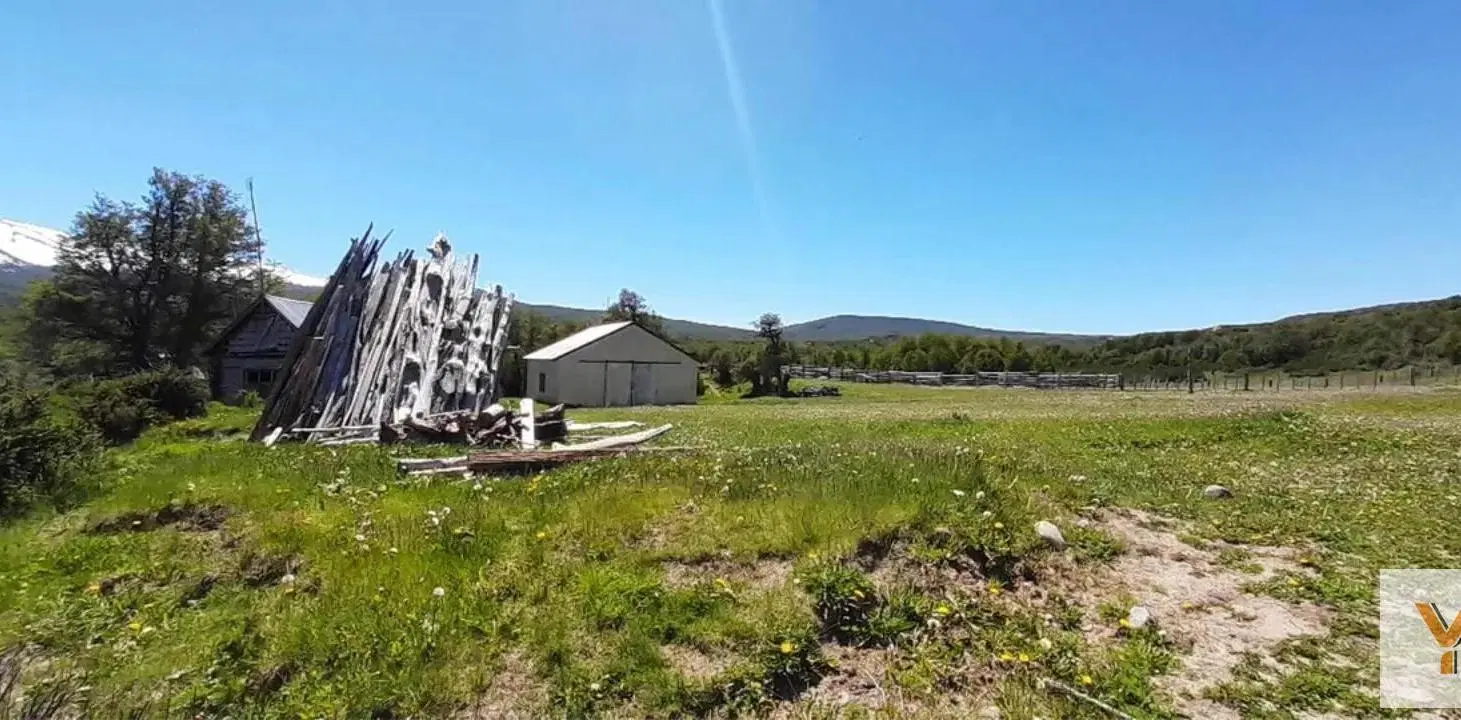 Campo en venta - 47.000.000Mts2 - Chubut 3