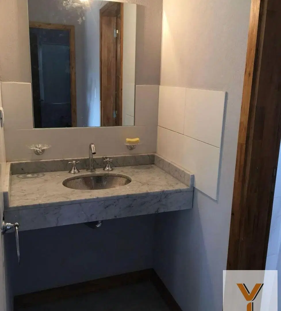 Edificio Comercial en Venta - 6 Dormitorios 5 Baños - 820mts - Villa Gesell 4