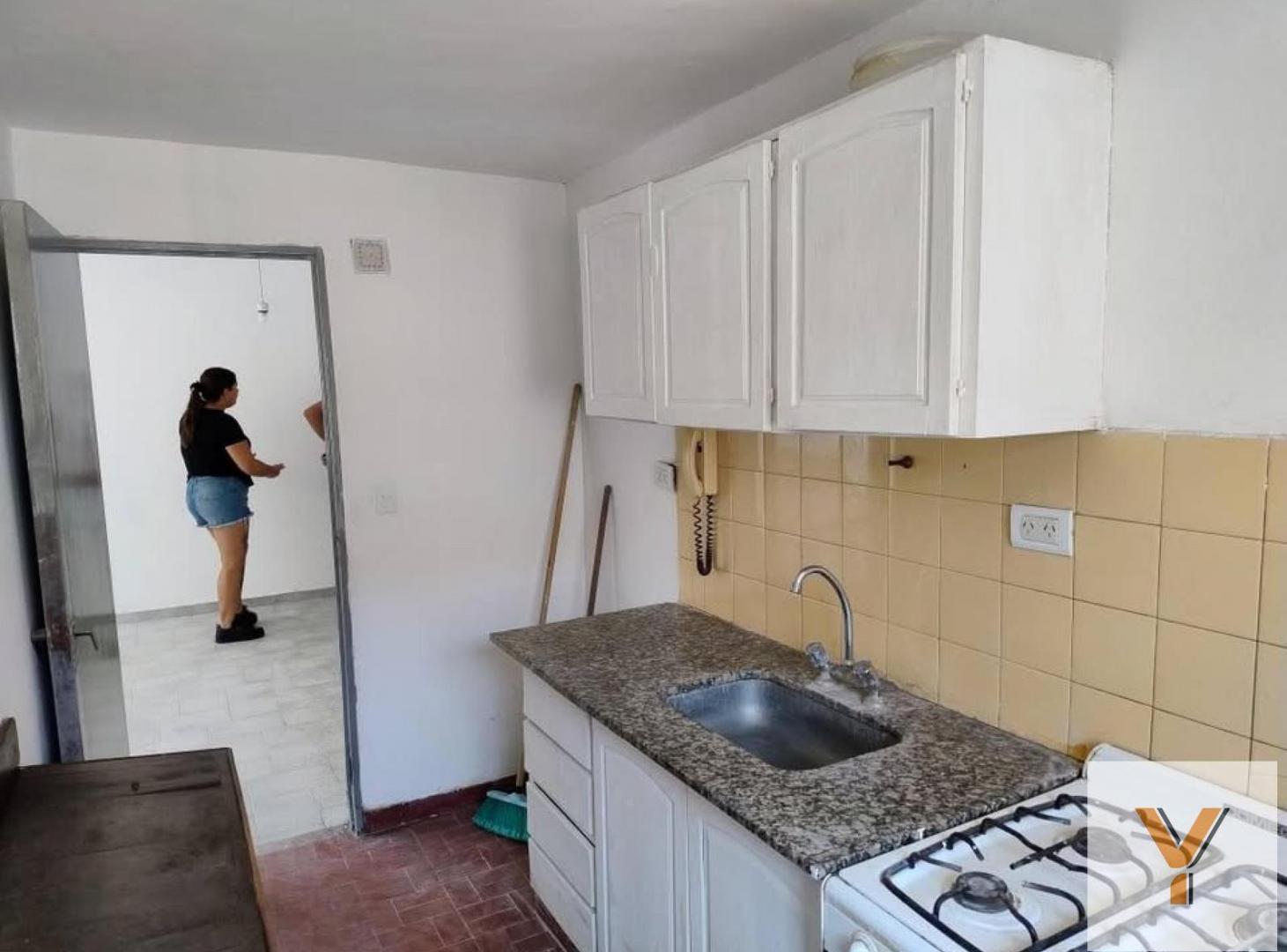 Foto de Departamento en Venta - 2 Dormitorios 1 Baño - 68mts - Mar Del Plata, imagen 2