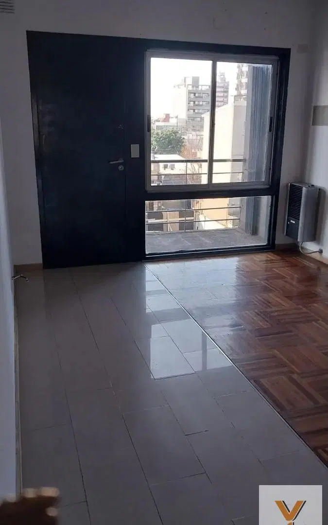 Departamento en Venta - 1 Dormitorio 1 Baño - 52mts - Berazategui 3