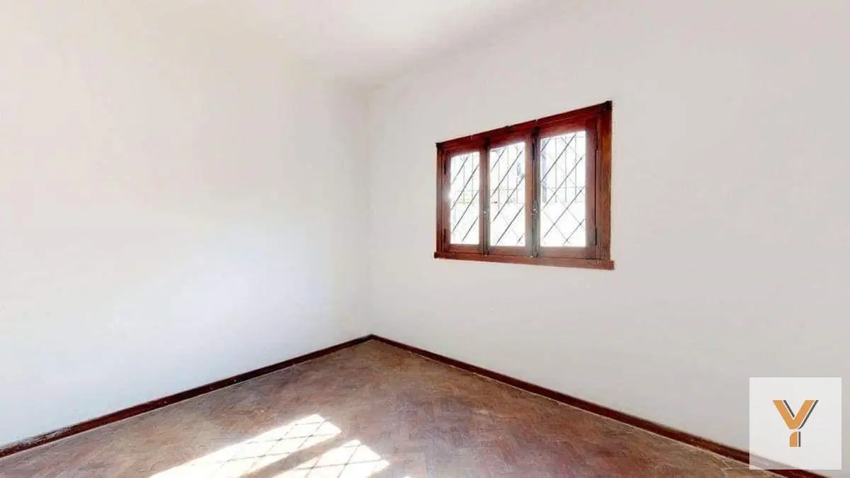 Casa en venta - 2 dormitorios 1 baño - 86mts2 - La Plata 8