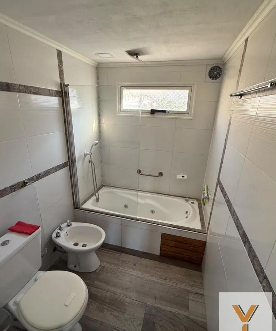 Casa en Alquiler - 4 Dormitorios 4 Baños - 300mts - Mar Del Plata 8