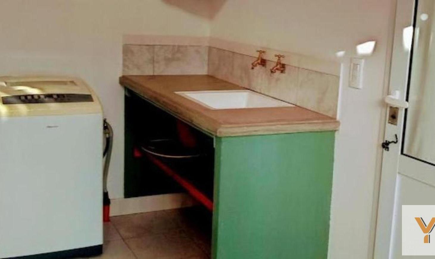Foto de Complejo de Cabañas en venta - 4 Dormitorios 3 Baños - Cocheras, imagen 4