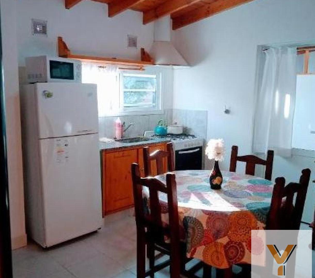 Foto de Complejo de Cabañas en venta - 4 Dormitorios 3 Baños - Cocheras, imagen 1