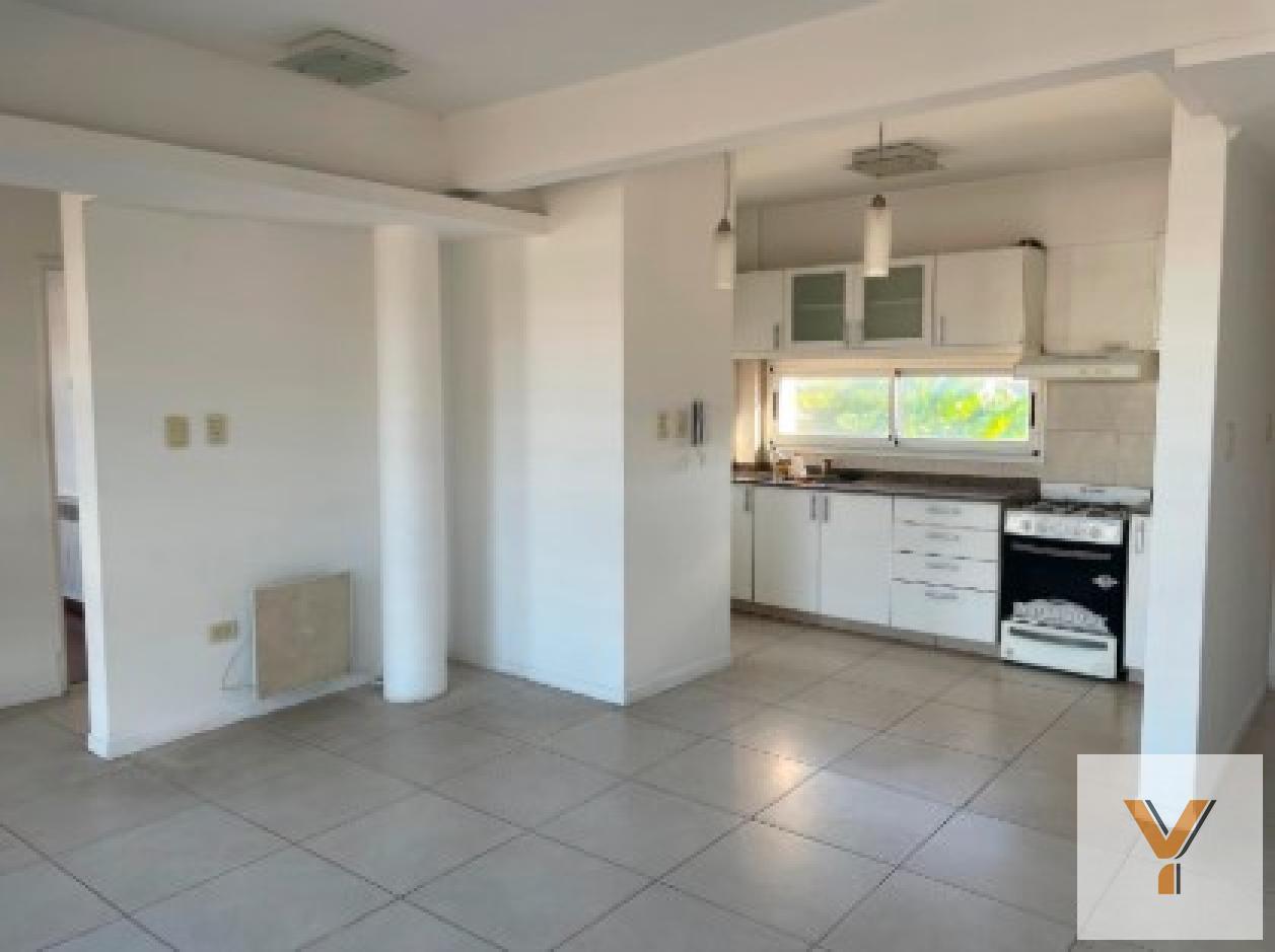 Foto de Departamento en venta - 2 Dormitorios 2 Baños - San Pedro, imagen 3