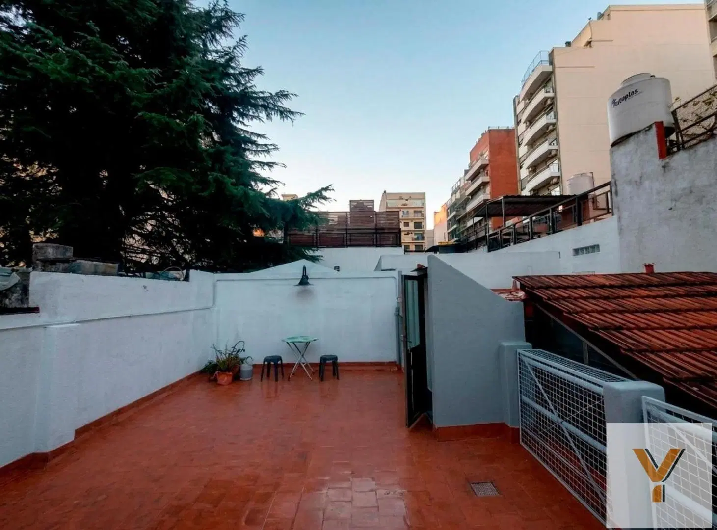 PH en Alquiler - 2 Dormitorios 2 Baños - 102mts - Villa Urquiza 3