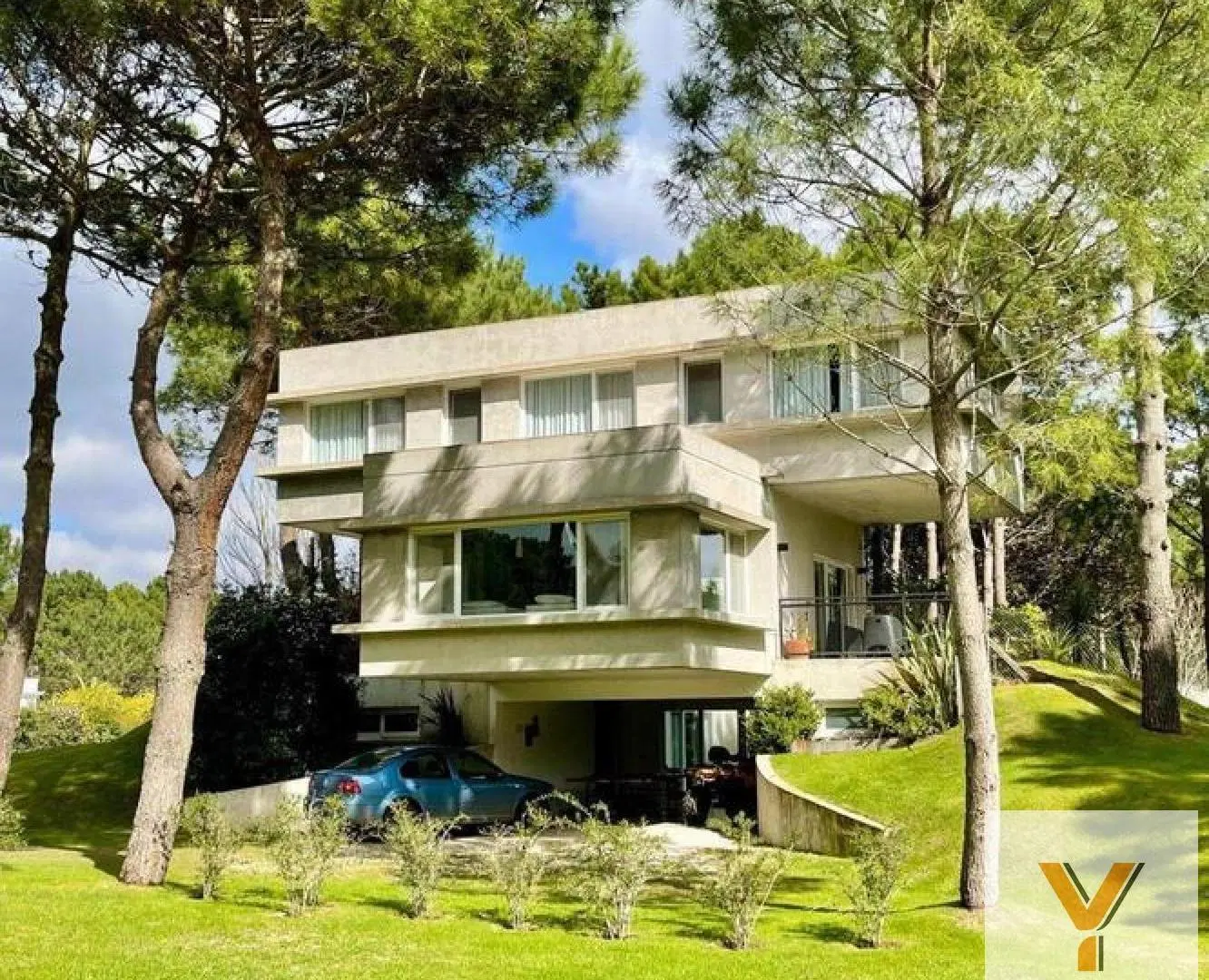 Casa en venta - 6 Dormitorios 5 Baños - Pinamar 5