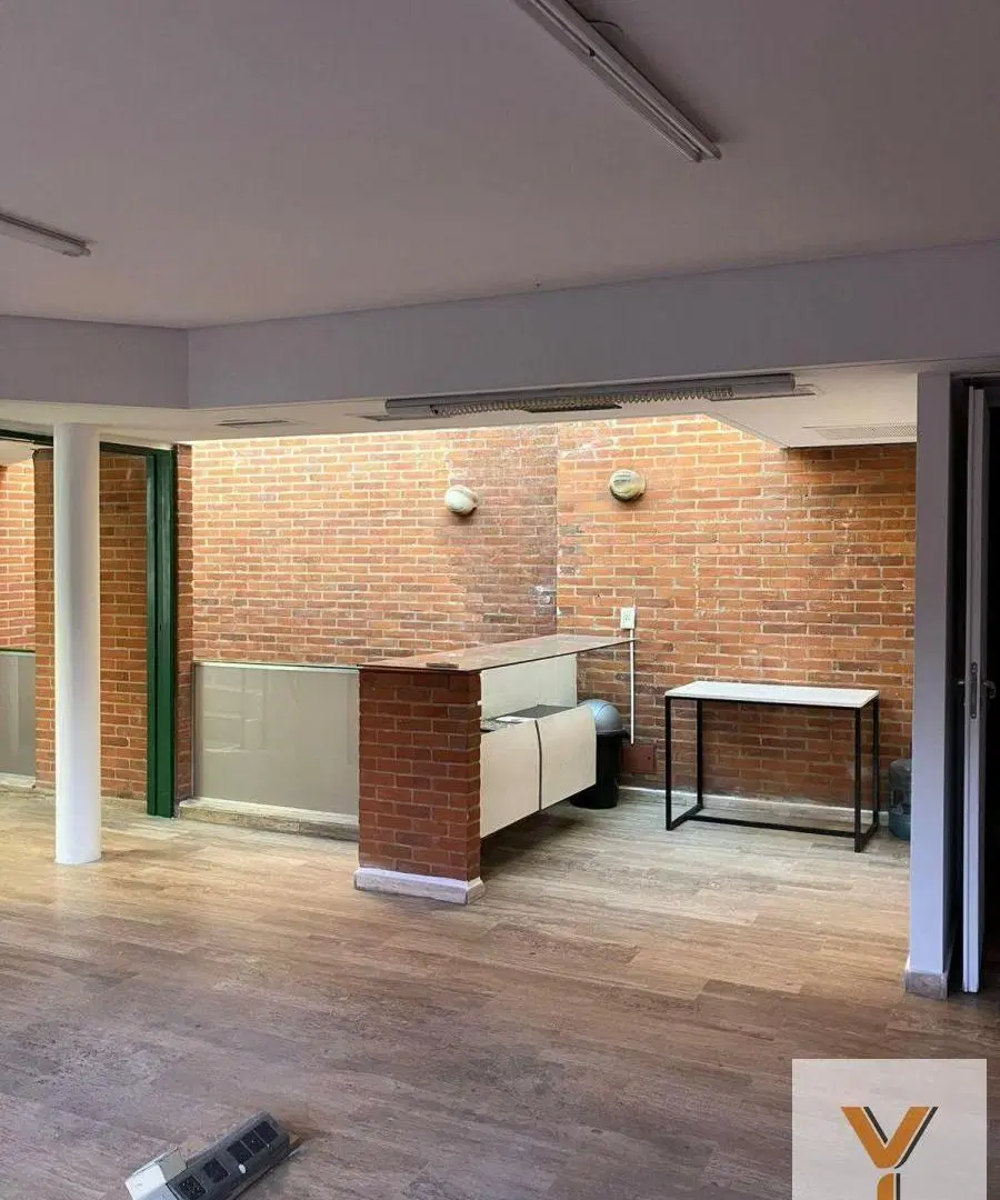 Oficina en Venta - 3 Baños - 250mts - San Isidro 5