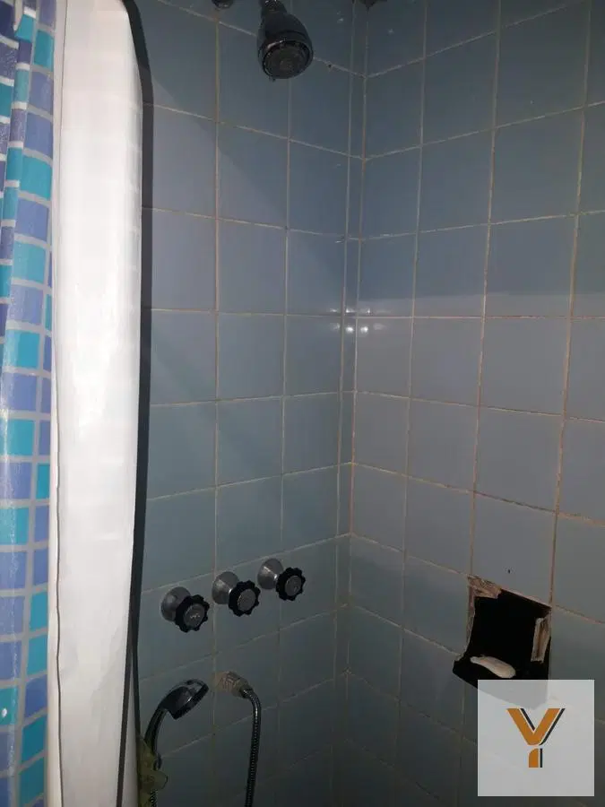 Casa en venta - 2 dormitorios 1 baño - 200mts2 - Los Hornos, La Plata 2