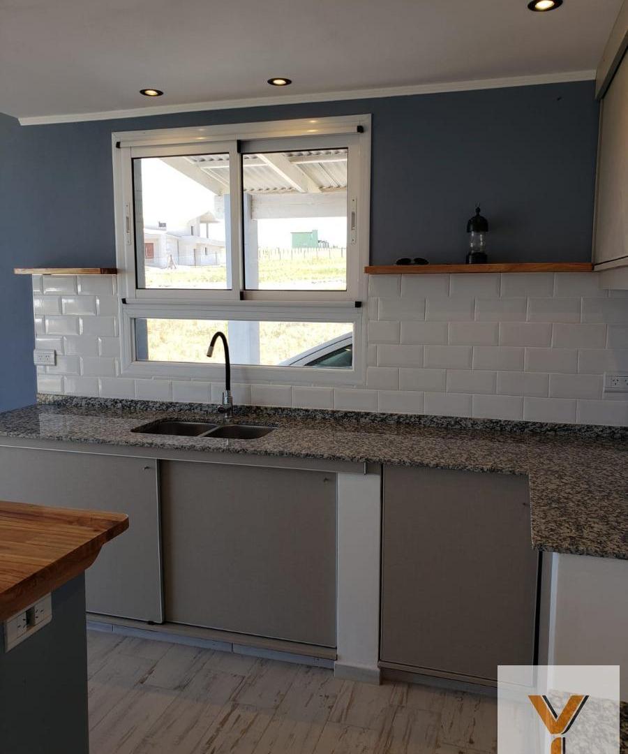 Foto de Casa en venta - 2 Dormitorios 2 Baños - Cochera - 300Mts2 - Los, imagen 5