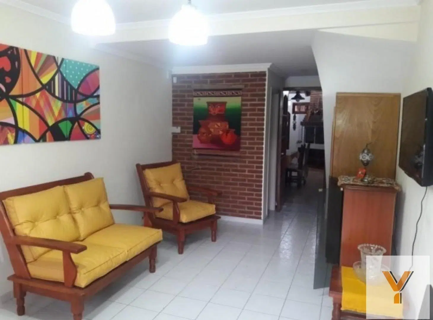 Triplex en venta - 4 Dormitorios 2 Baños - San Bernardo del Tuyú 4