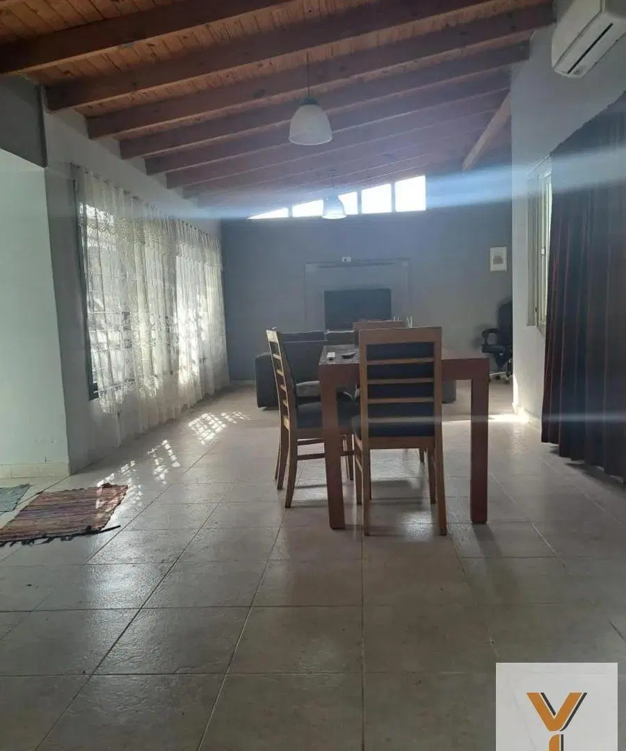 Casa en venta - 1 Dormitorio 1 Baño - San Vicente 5