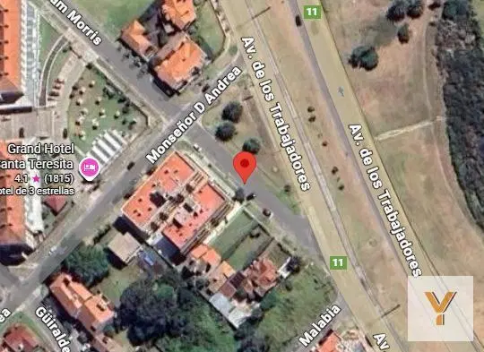 Casa en venta - 3 Dormitorios 2 Baños - Mar del Plata 2