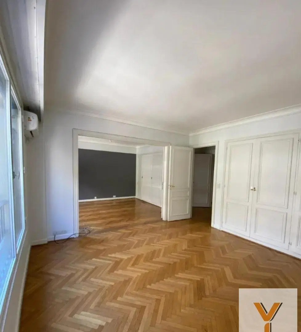 Departamento en venta - 4 Dormitorios 3 Baños - Recoleta 2
