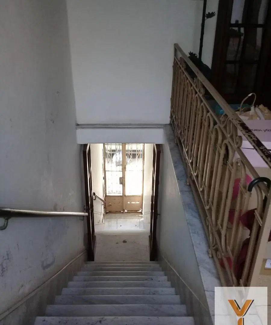 PH en venta - 8 Dormitorios 2 Baños - 236Mts2 - La Plata 3