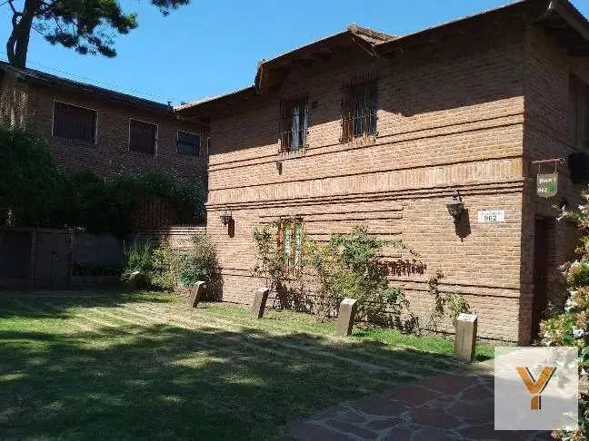Departamento en venta - 2 Dormitorios 2 Baños - 72Mts2 - Pinamar 1