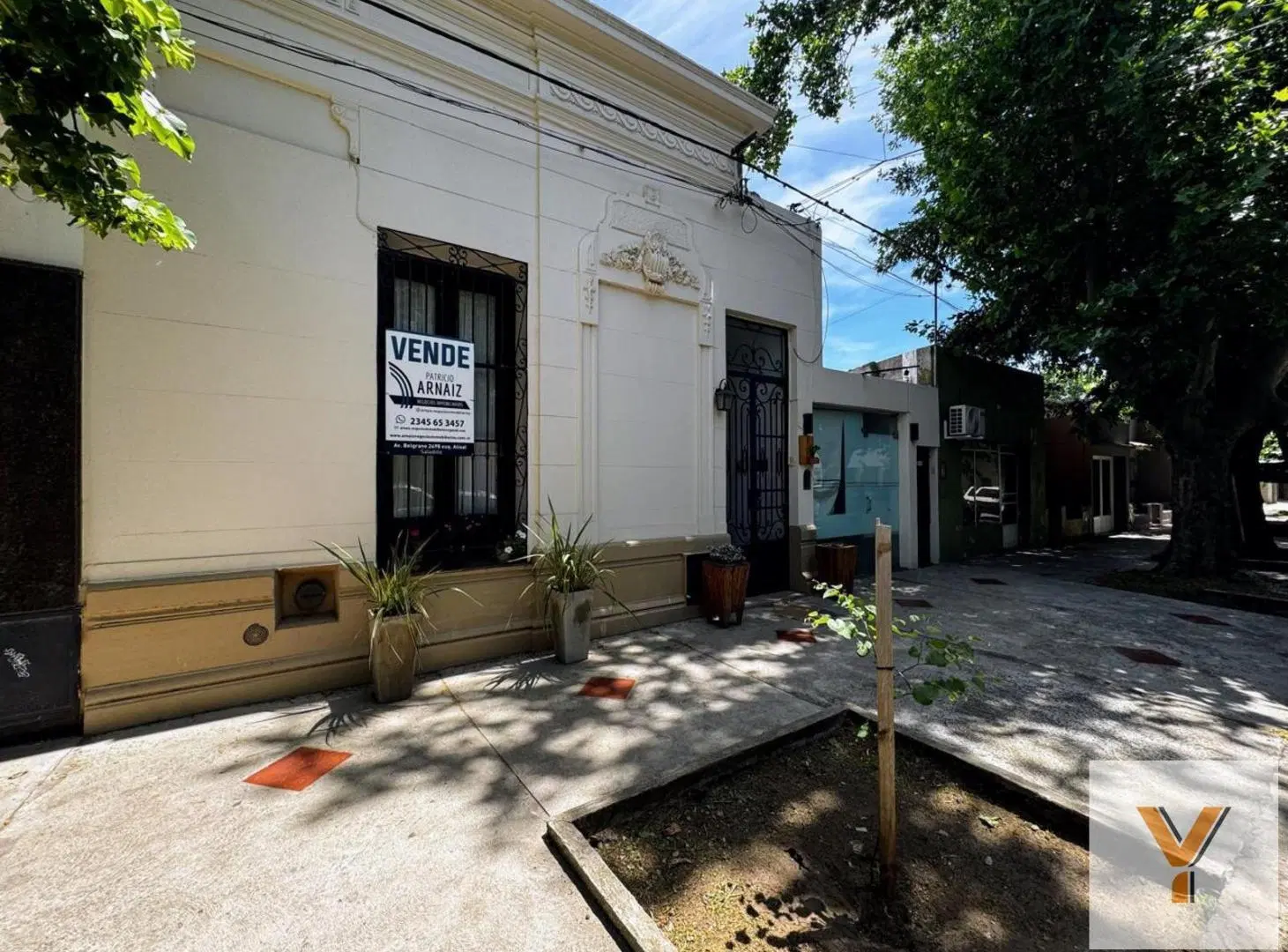 Casa en venta - 3 Dormitorios 2 Baño - Saladillo 8