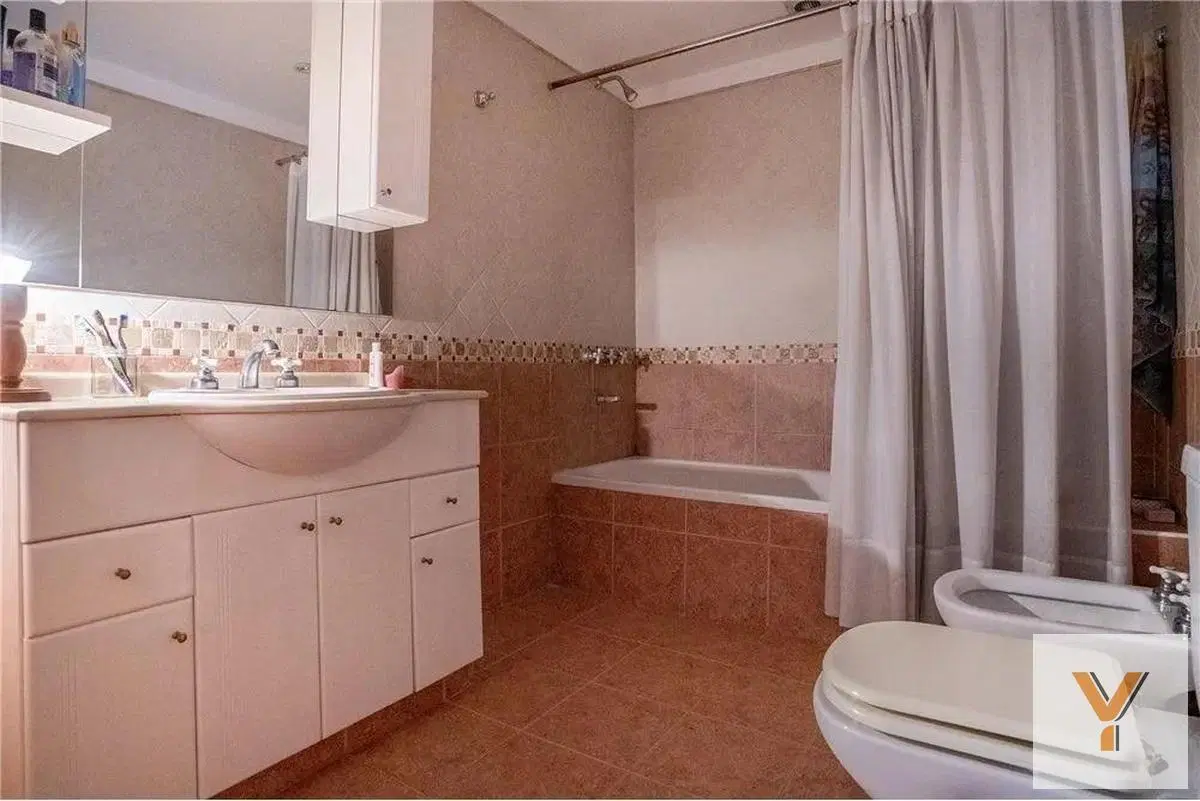 Casa en venta - 5 habitaciones 4 baños - patio pileta - 720 mts2- Canning (E. Echeverria) 4