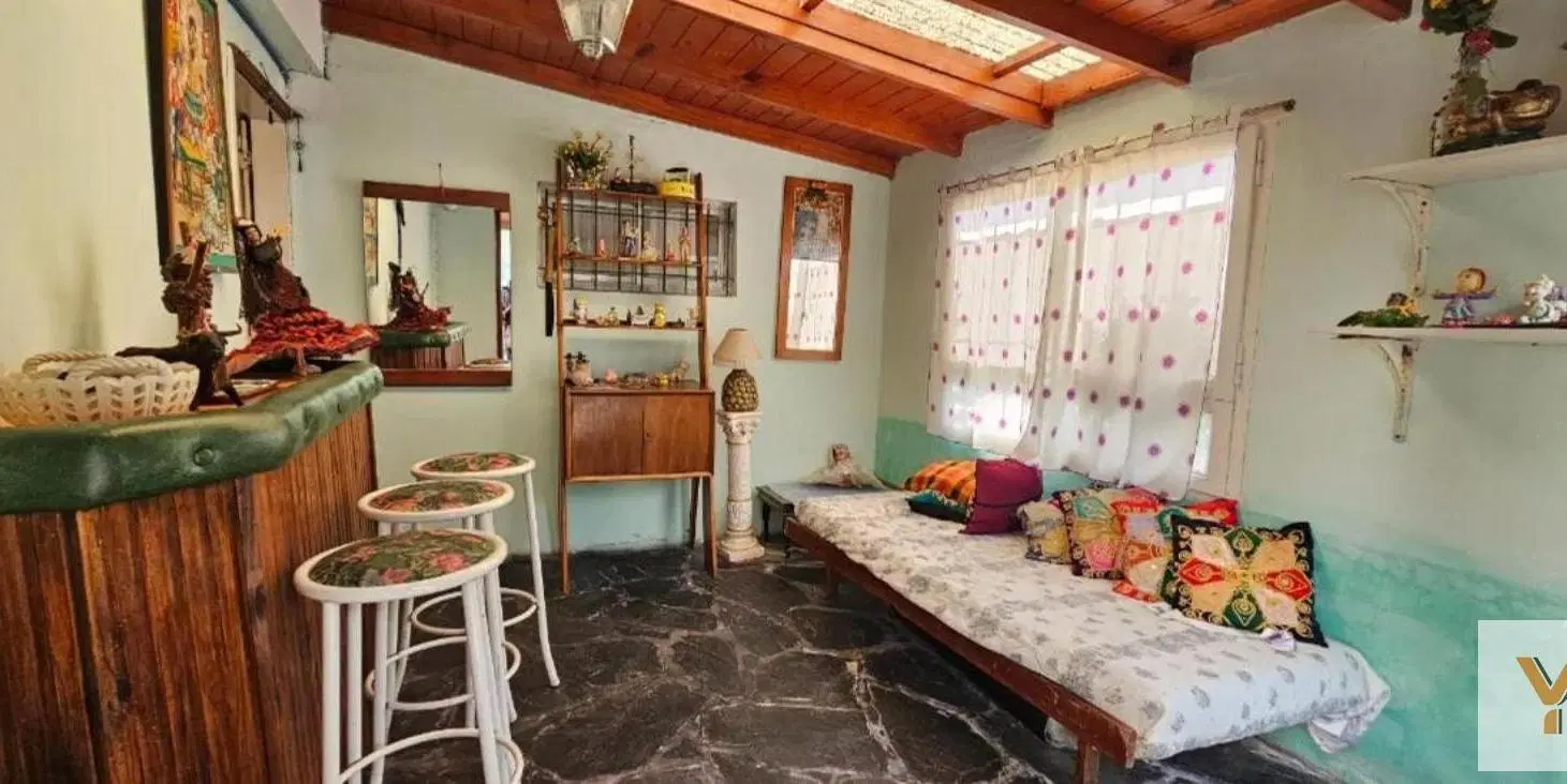 Casa en venta - 2 Dormitorios 1 Baño - Cochera - 283Mts2 - Mar del Plata 2