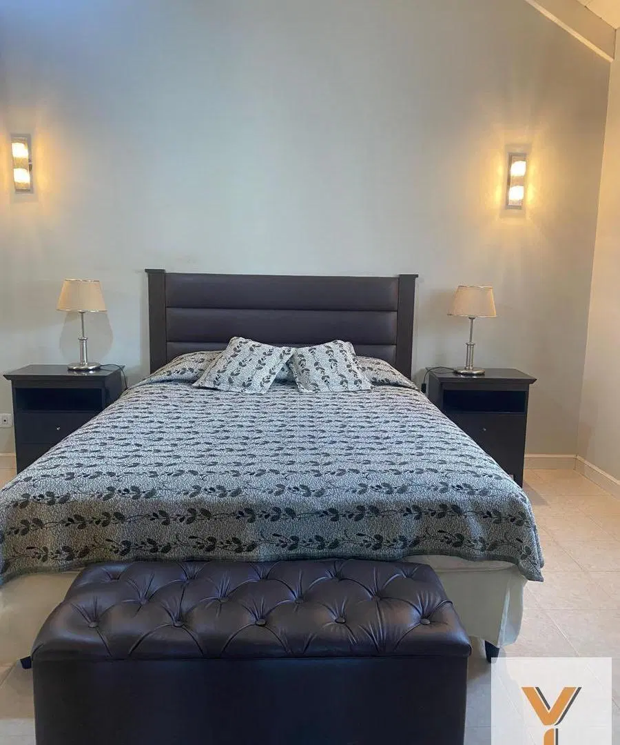 Casa en venta - 5 Dormitorios 4 Baños - Pinamar 4