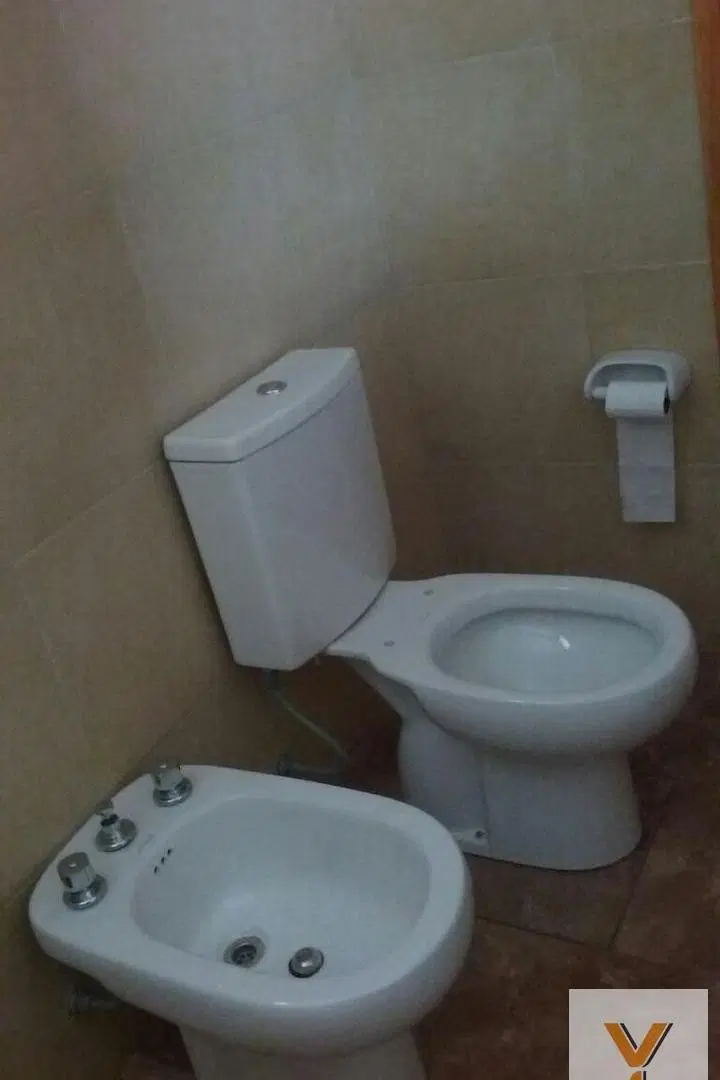 Casa en venta - 2 Dormitorios 1 Baño - 262 mts2 - Tandil 2