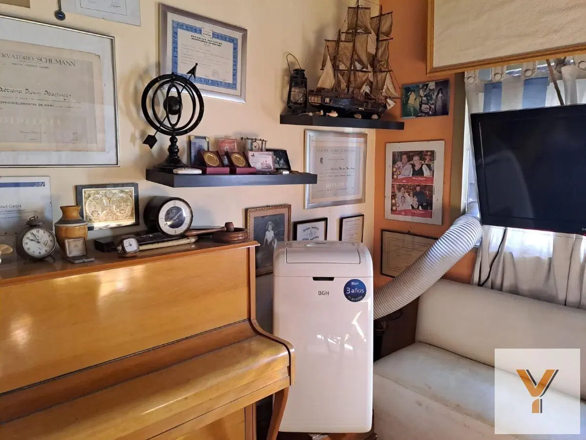 Casa en venta  - 4 Dormitorios 3 Baños 3 Cocheras - 500mts2 - Ituzaingó 4