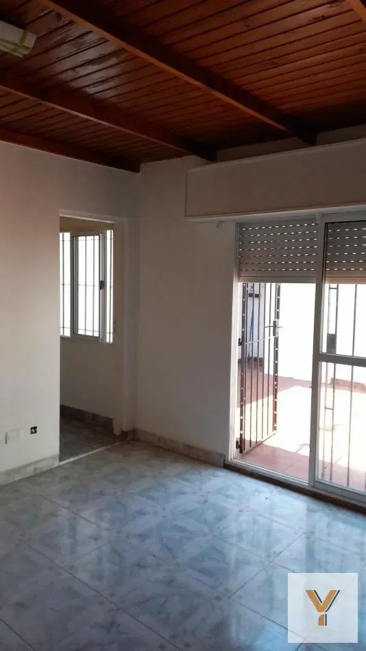 PH en venta - 2 Dormitorios 1 Baño - Lanús 4
