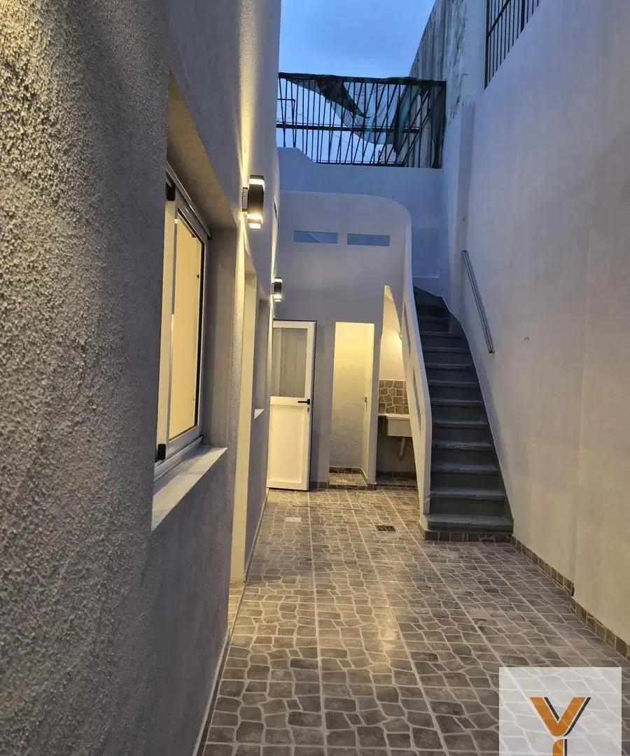 Casa en Venta - 2 Dormitorios 1 Baño - 155mts - Villa del Parque 8