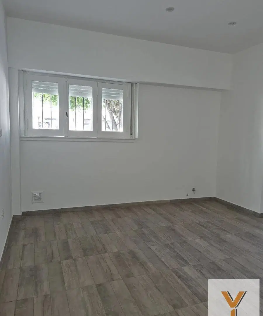 Casa en Venta - 2 Dormitorios 1 Baño - 155mts - Villa del Parque 2