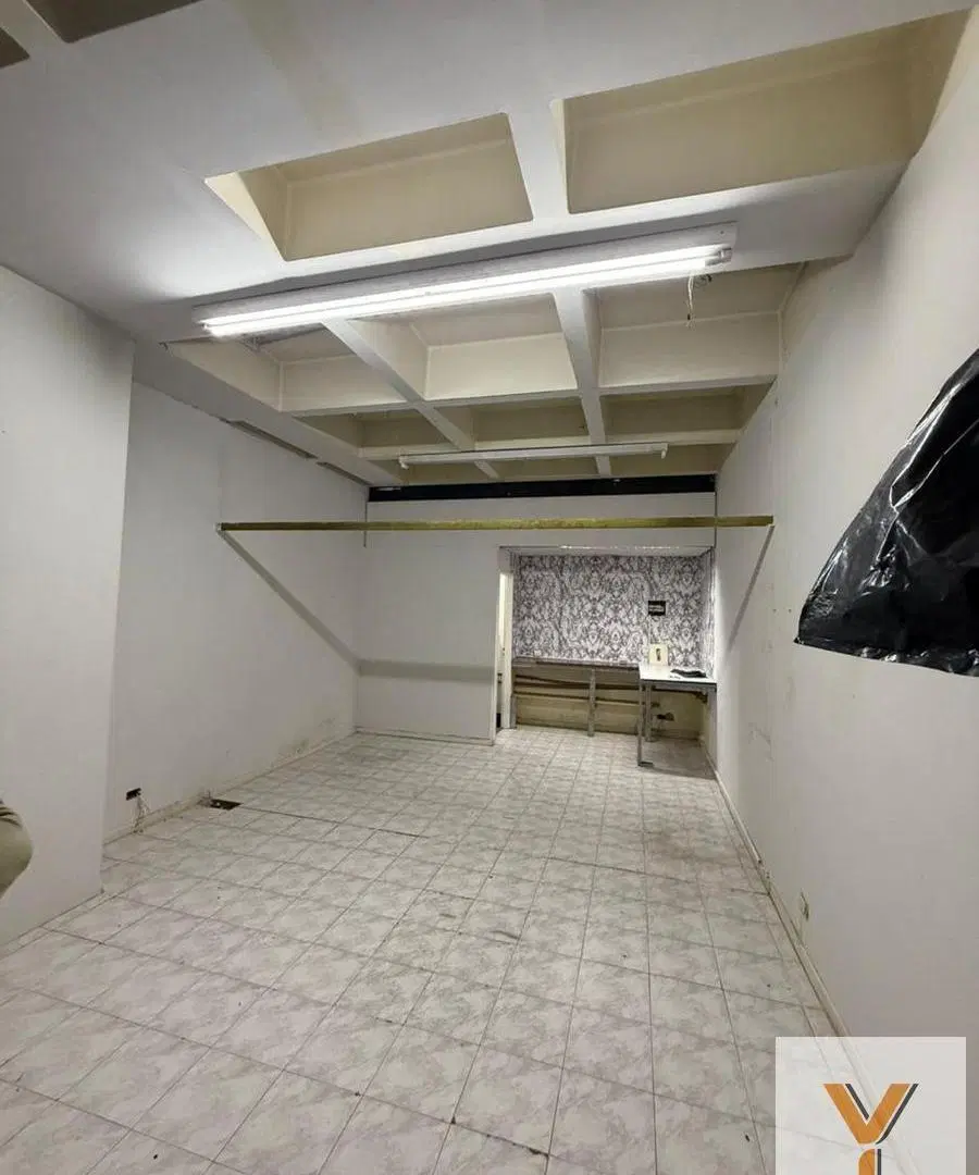 Local en Alquiler - 1 Baño - 25mts - Centro (Capital Federal) 2