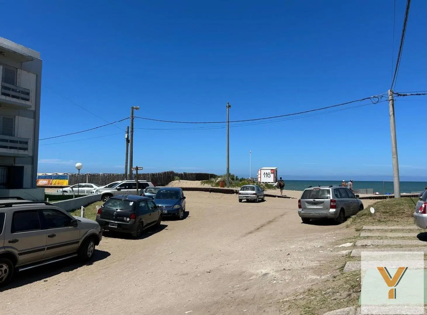 Departamento en venta - 1 Dormitorio 2 Baños - Villa Gesell 5