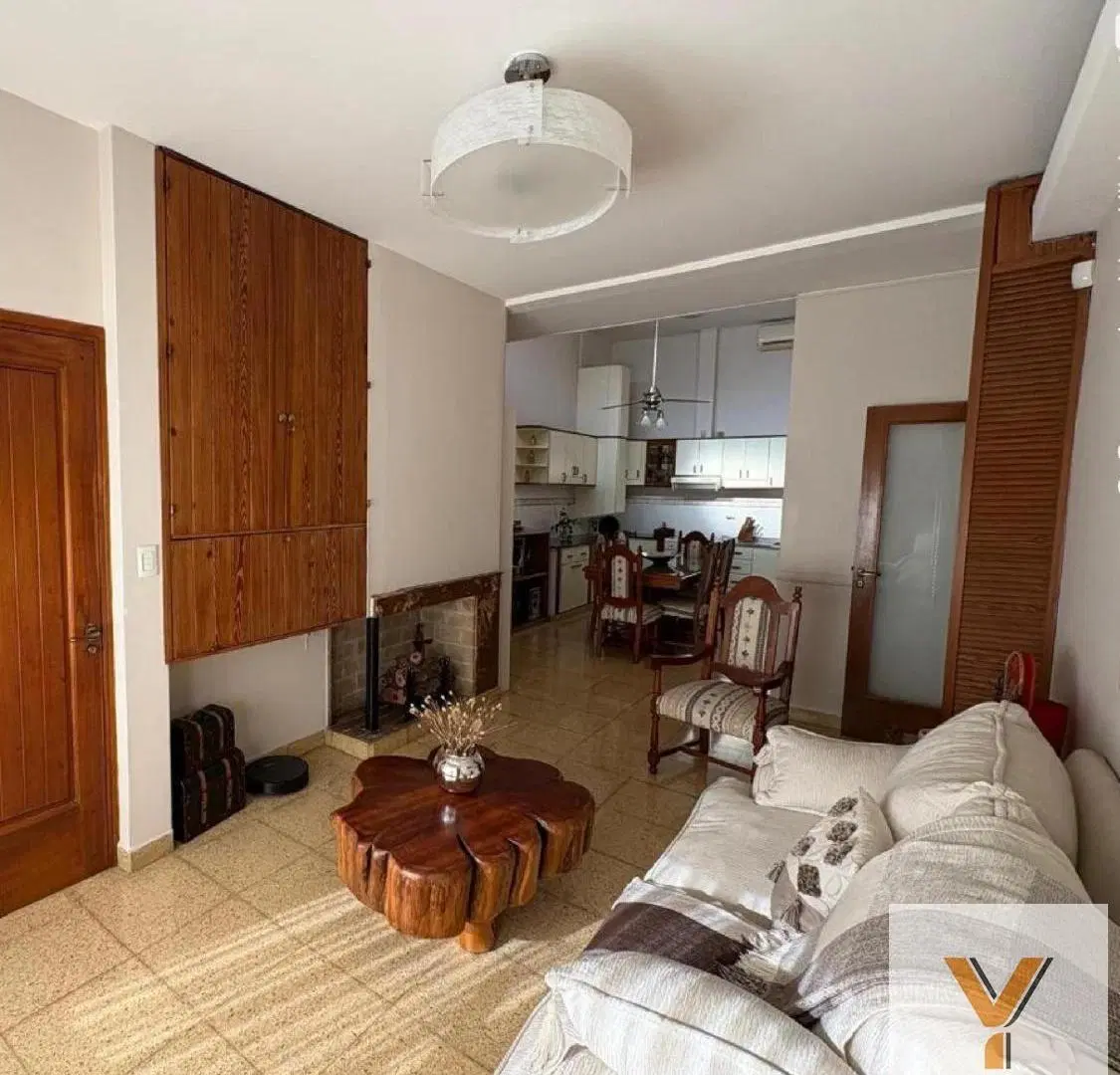 Casa en venta - 3 Dormitorios 4 Baños - Pergamino 1