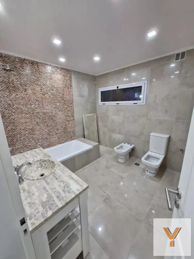 Casa en venta - 4 Dormitorios 2 Baños - 3.300Mts2 - Alejandro Korn, San VicenteA 5