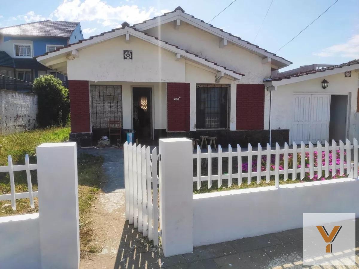 Foto de Casa en venta - 4 Dormitorios 2 Baños - 581Mts2 - Santa Teresita, imagen 1